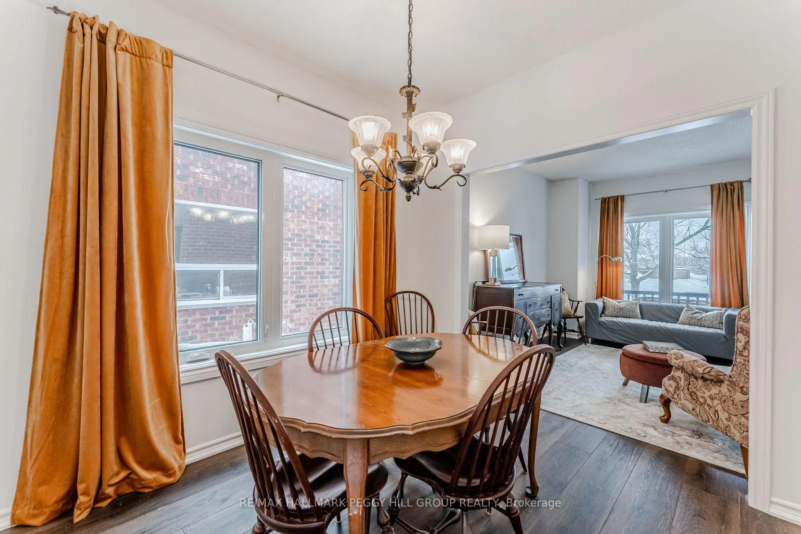 Photo 6 of 27 McAvoy Drive, Barrie, Edgehill Drive — HOMEH