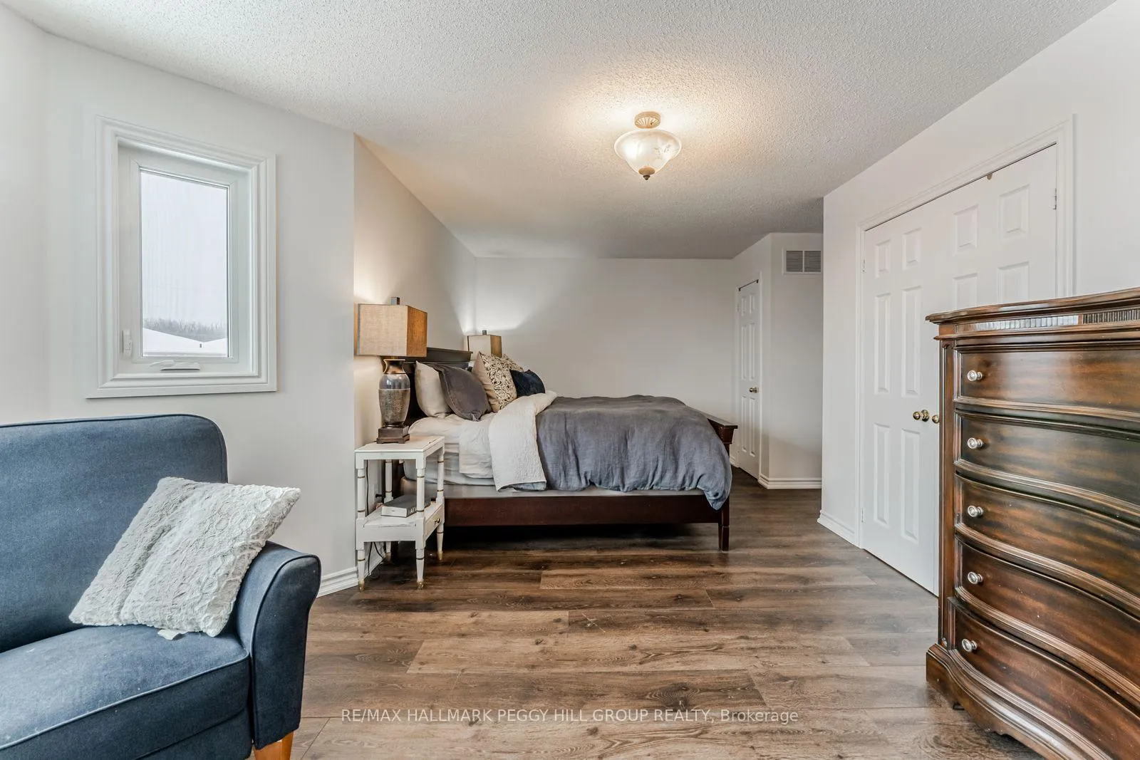 Photo 8 of 27 McAvoy Drive, Barrie, Edgehill Drive — HOMEH