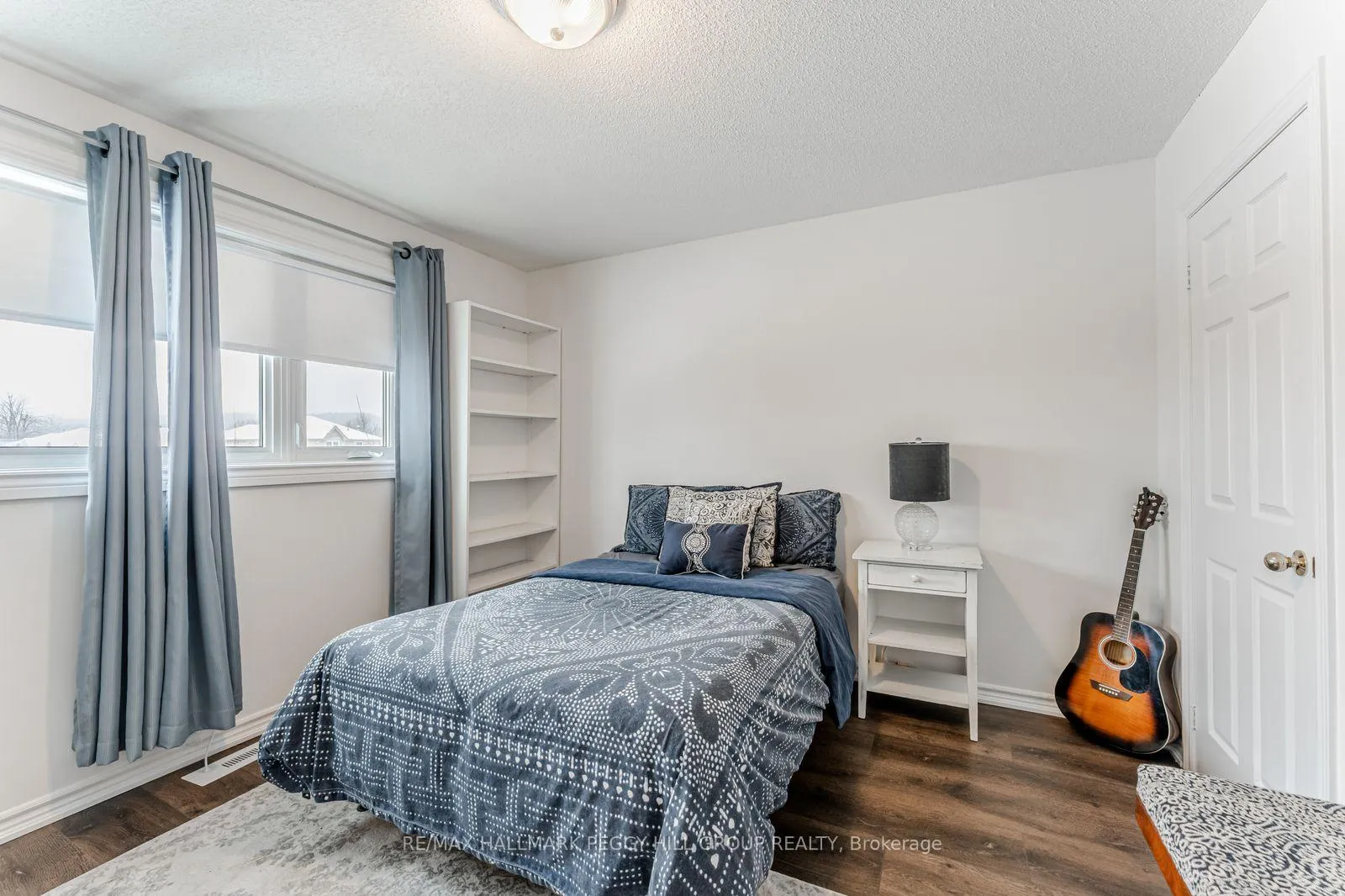 Photo 11 of 27 McAvoy Drive, Barrie, Edgehill Drive — HOMEH