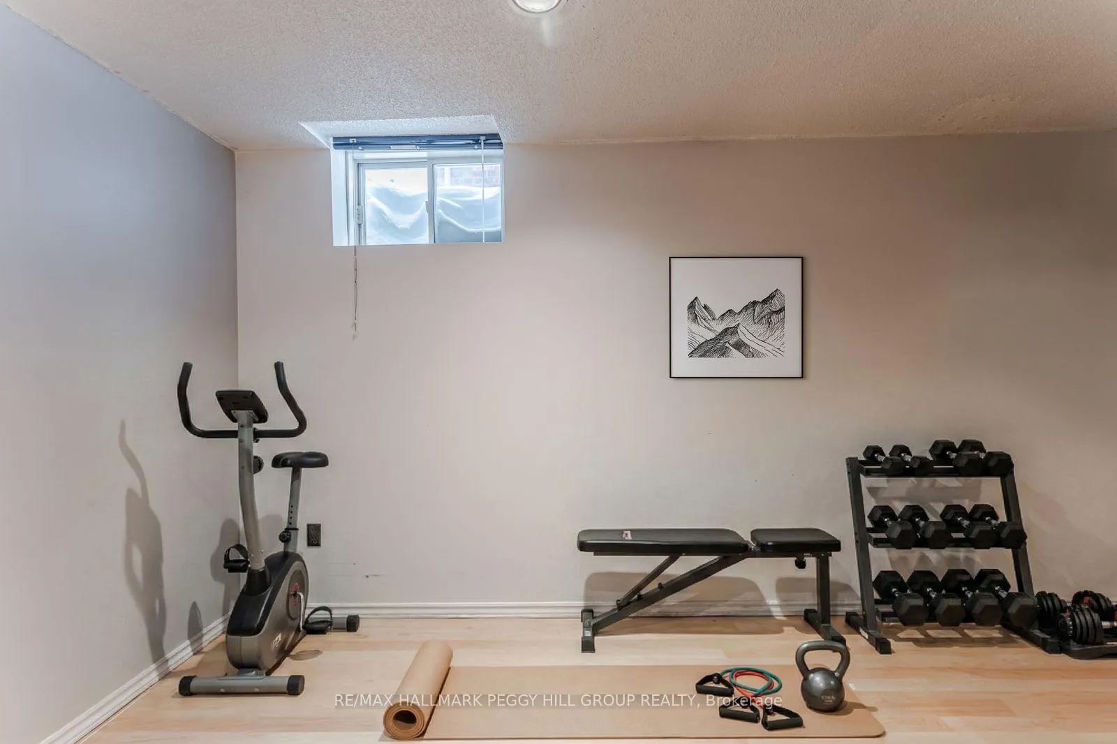 Photo 17 of 27 McAvoy Drive, Barrie, Edgehill Drive — HOMEH