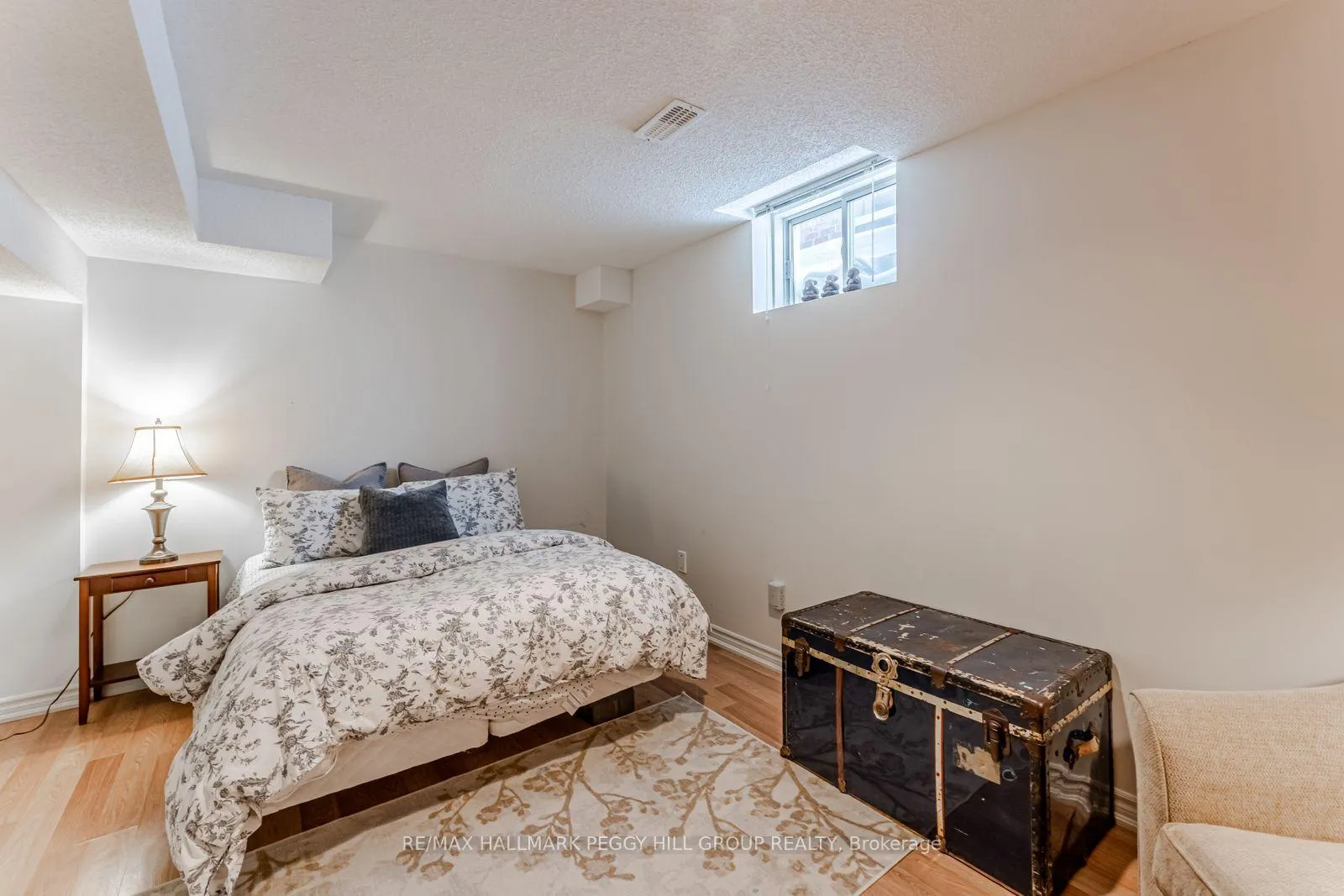Photo 18 of 27 McAvoy Drive, Barrie, Edgehill Drive — HOMEH