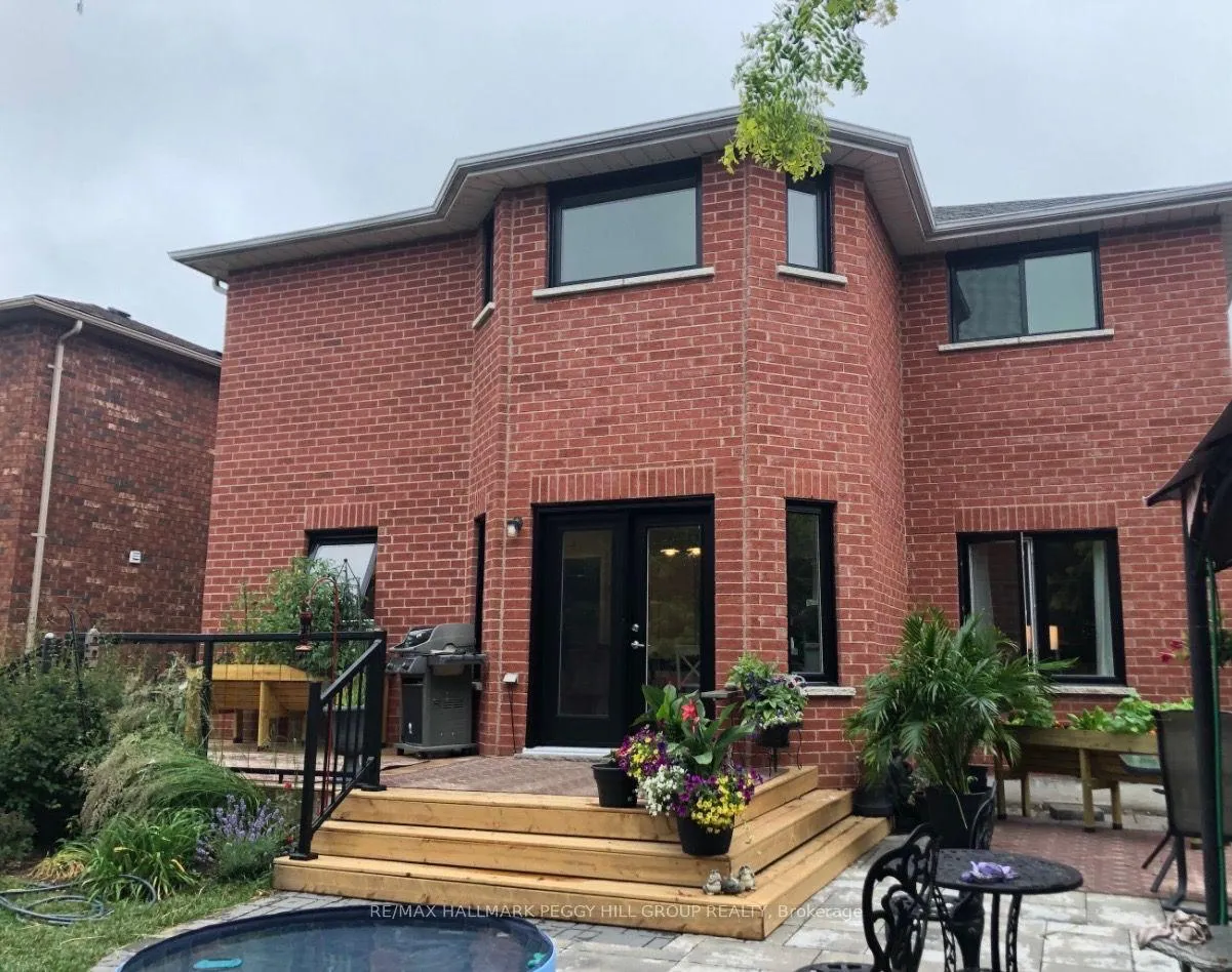 Photo 25 of 27 McAvoy Drive, Barrie, Edgehill Drive — HOMEH