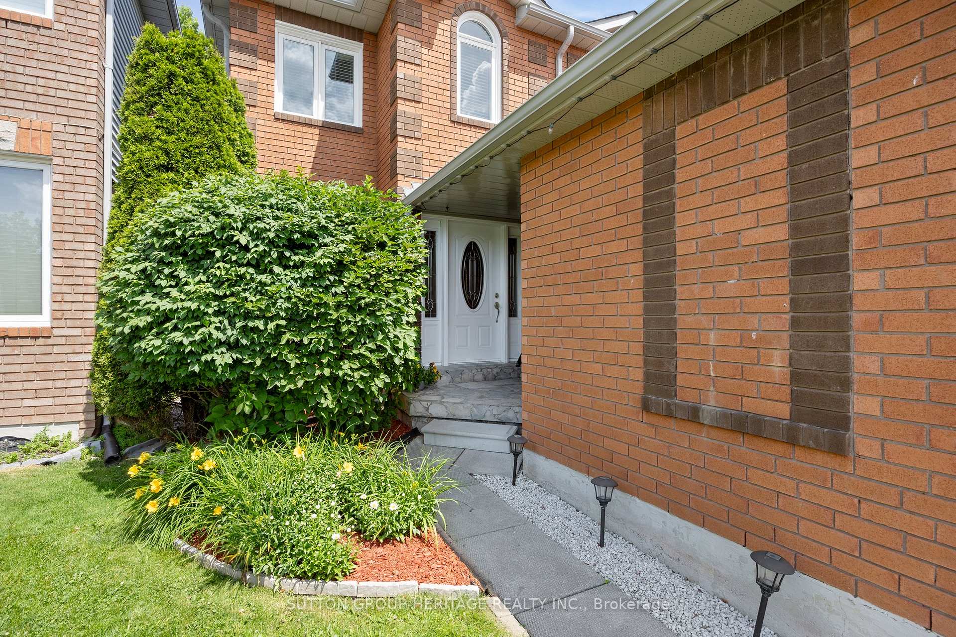 Photo 3 of 65 Oke Road, Clarington, Courtice — HOMEH
