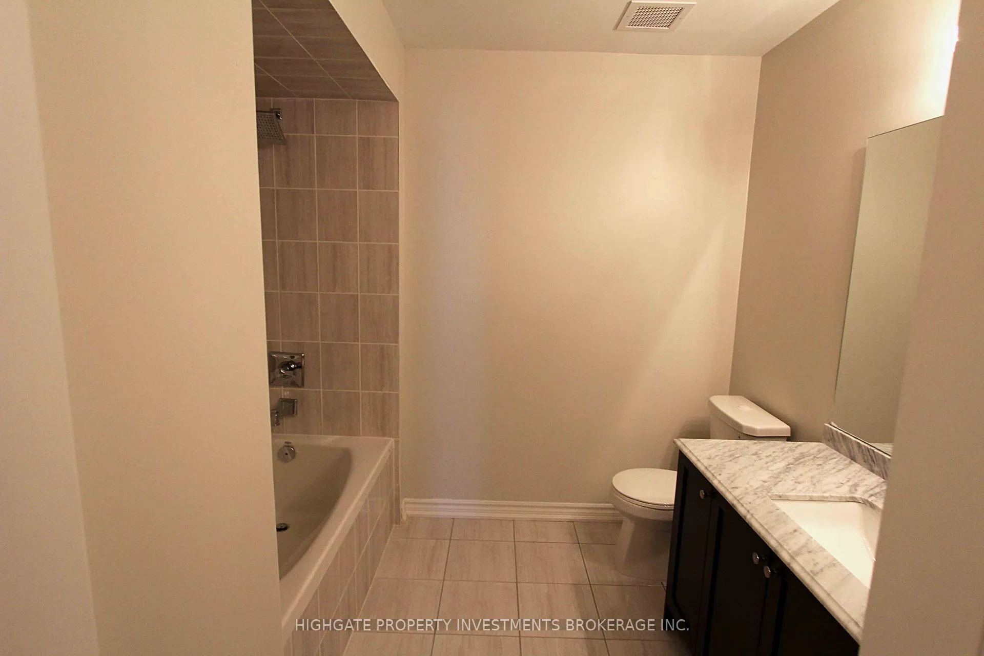 Photo 6 of Unit 229, 3905 Major Mackenzie Drive, Vaughan, Vellore Village — HOMEH