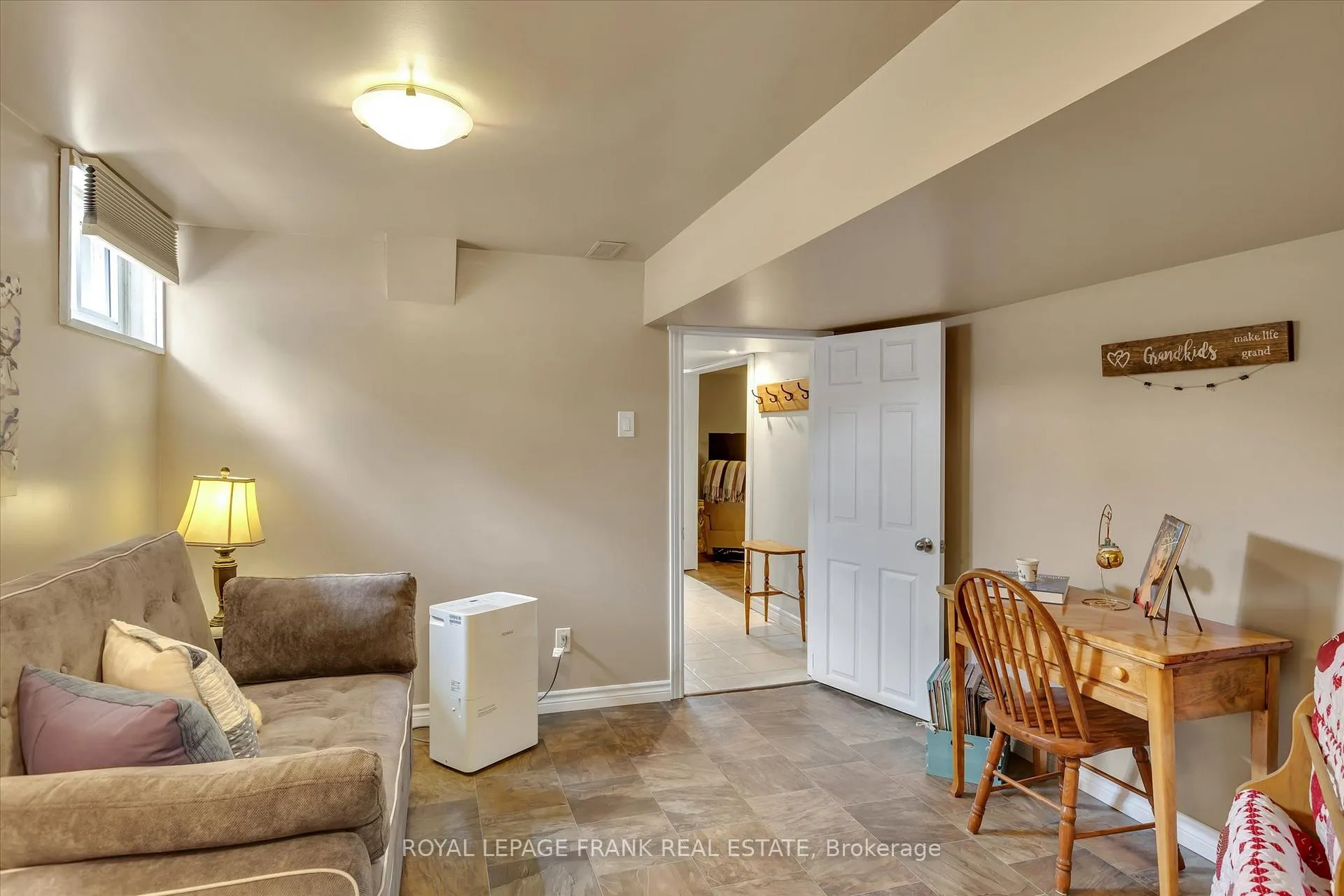 Photo 19 of 419 South Beach Road, Douro-Dummer — HOMEH