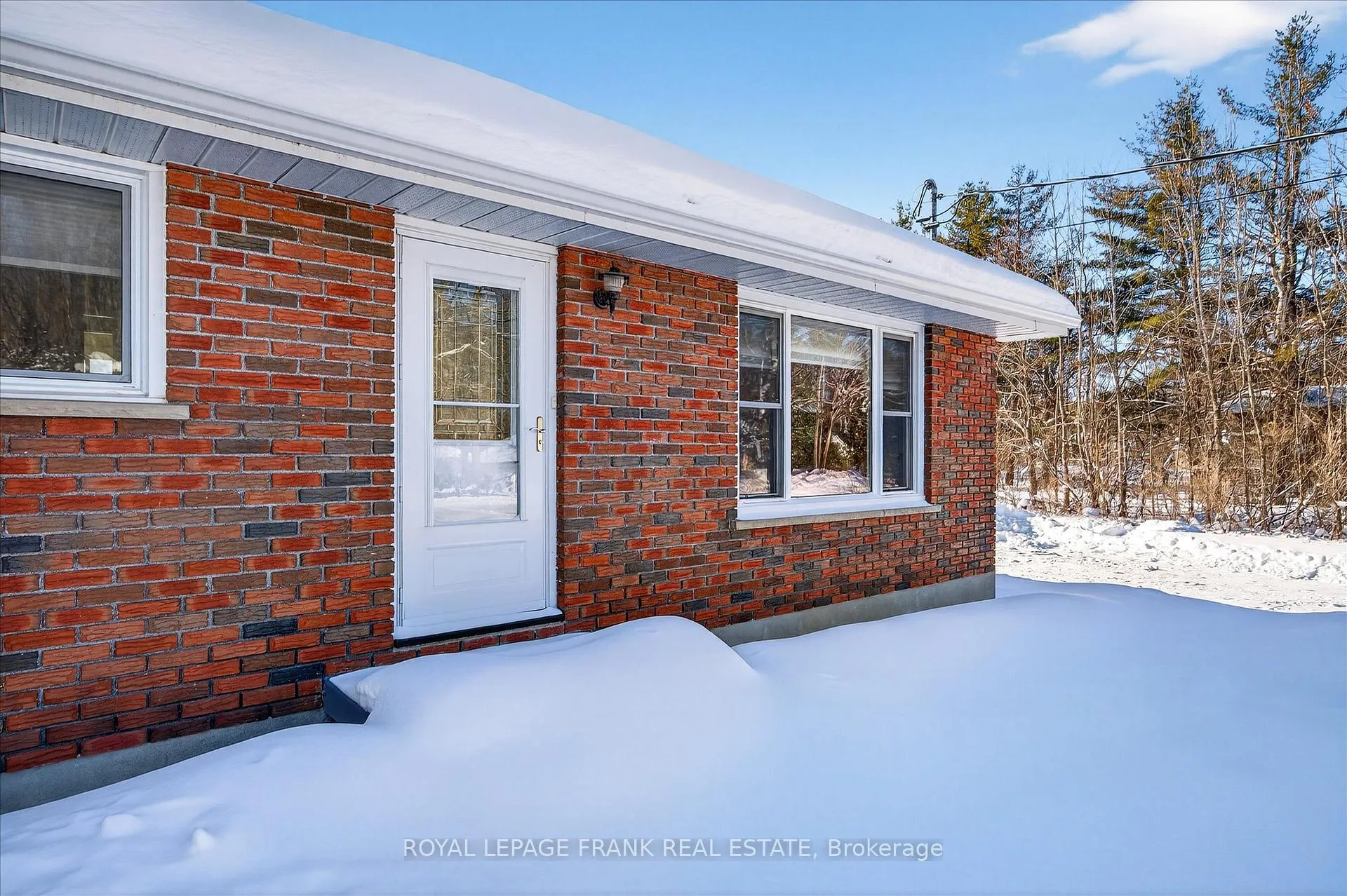 Photo 28 of 419 South Beach Road, Douro-Dummer — HOMEH