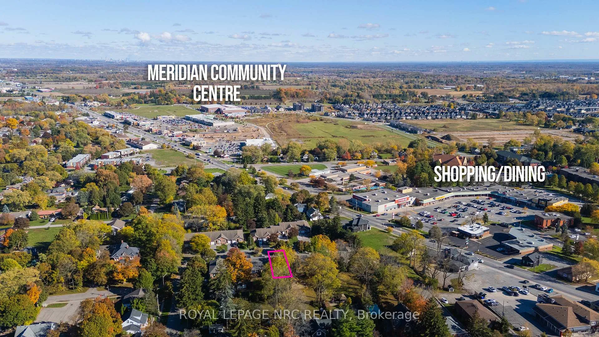 Photo 4 of 12 Kinsman Court, Pelham, Fonthill — HOMEH