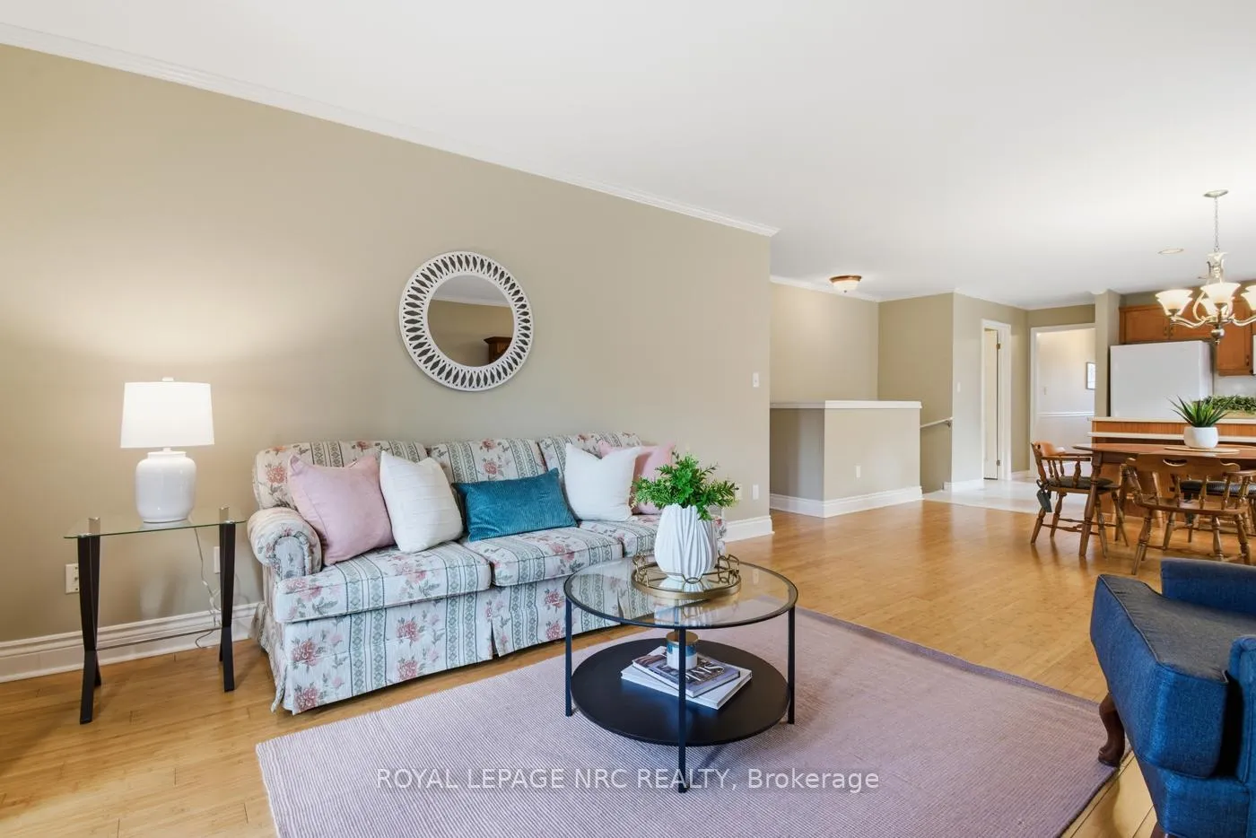 Photo 22 of 12 Kinsman Court, Pelham, Fonthill — HOMEH