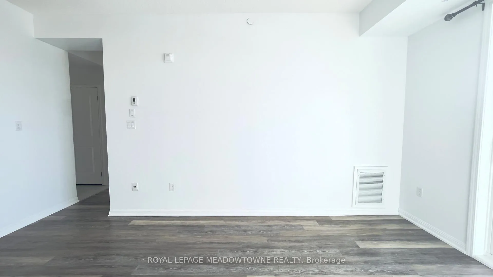 Photo 6 of Unit 416, 84 Aspen Springs Drive, Clarington, Bowmanville — HOMEH