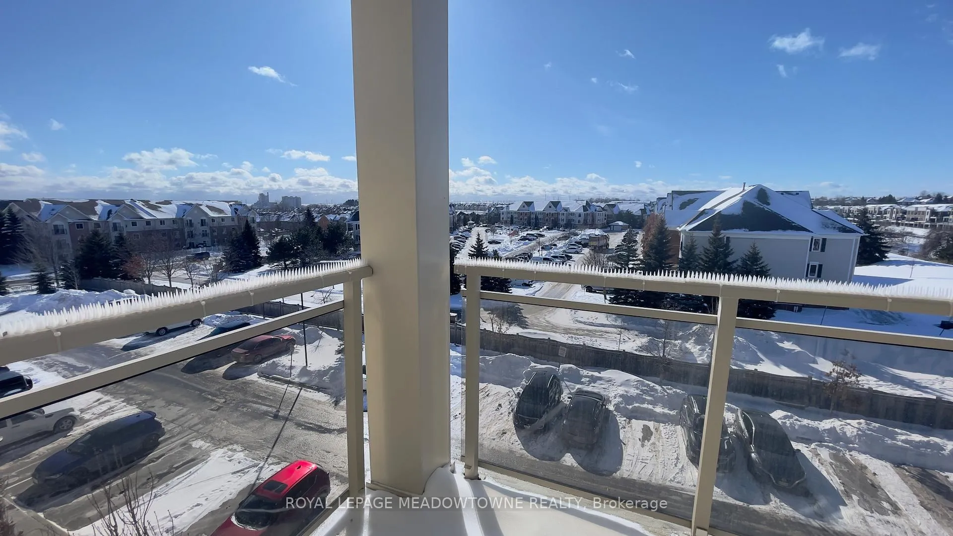Photo 11 of Unit 416, 84 Aspen Springs Drive, Clarington, Bowmanville — HOMEH