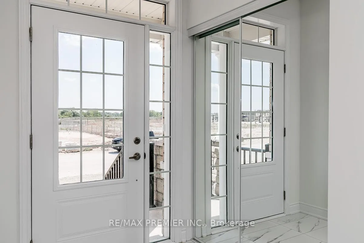 Photo 4 of 57 Union Boulevard, Wasaga Beach — HOMEH