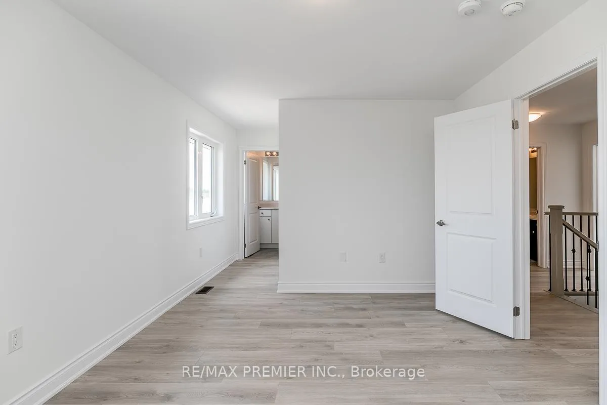 Photo 28 of 57 Union Boulevard, Wasaga Beach — HOMEH