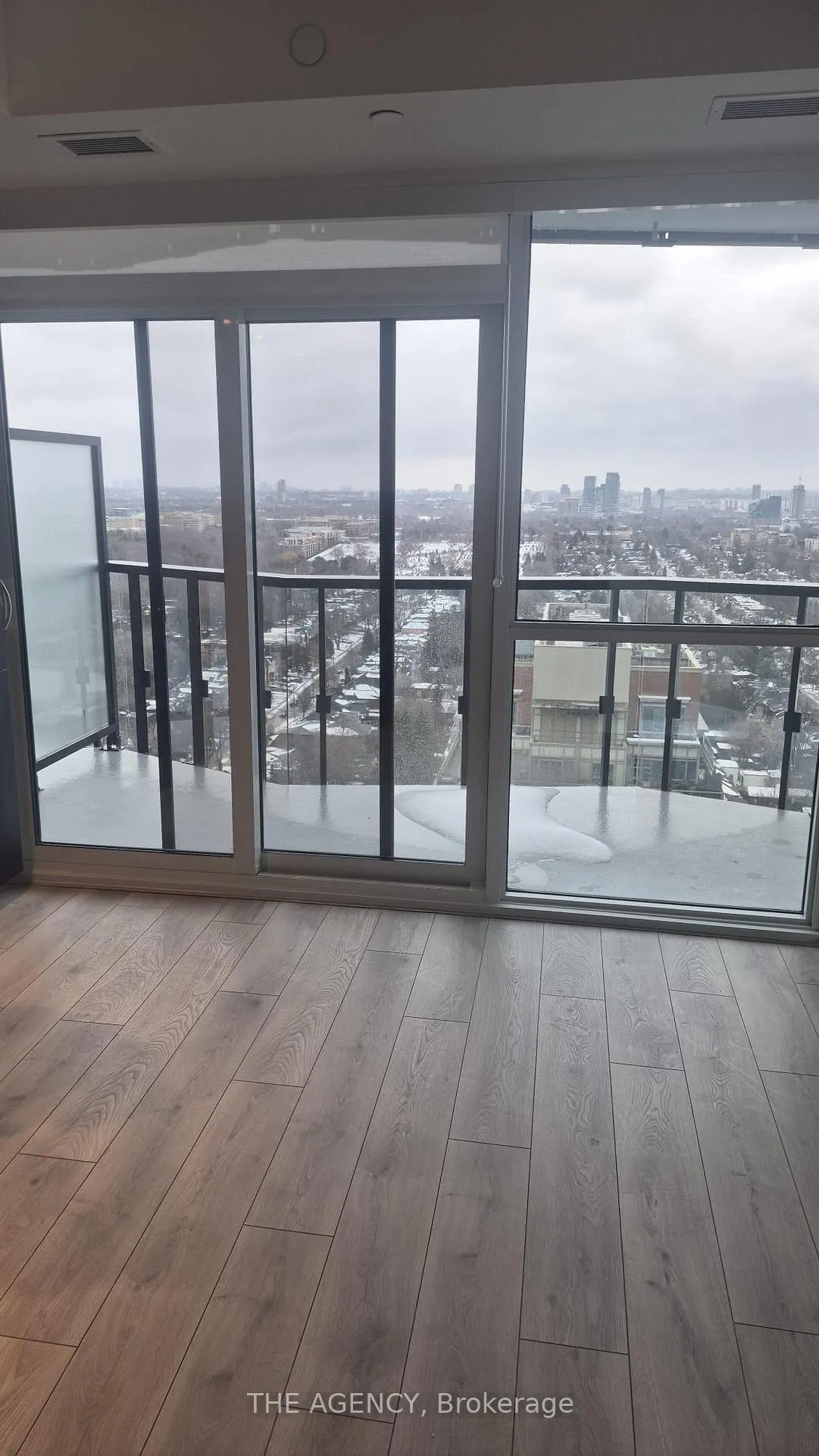 Photo 12 of Unit 2103, 120 Broadway Avenue N, Toronto, Mount Pleasant West — HOMEH
