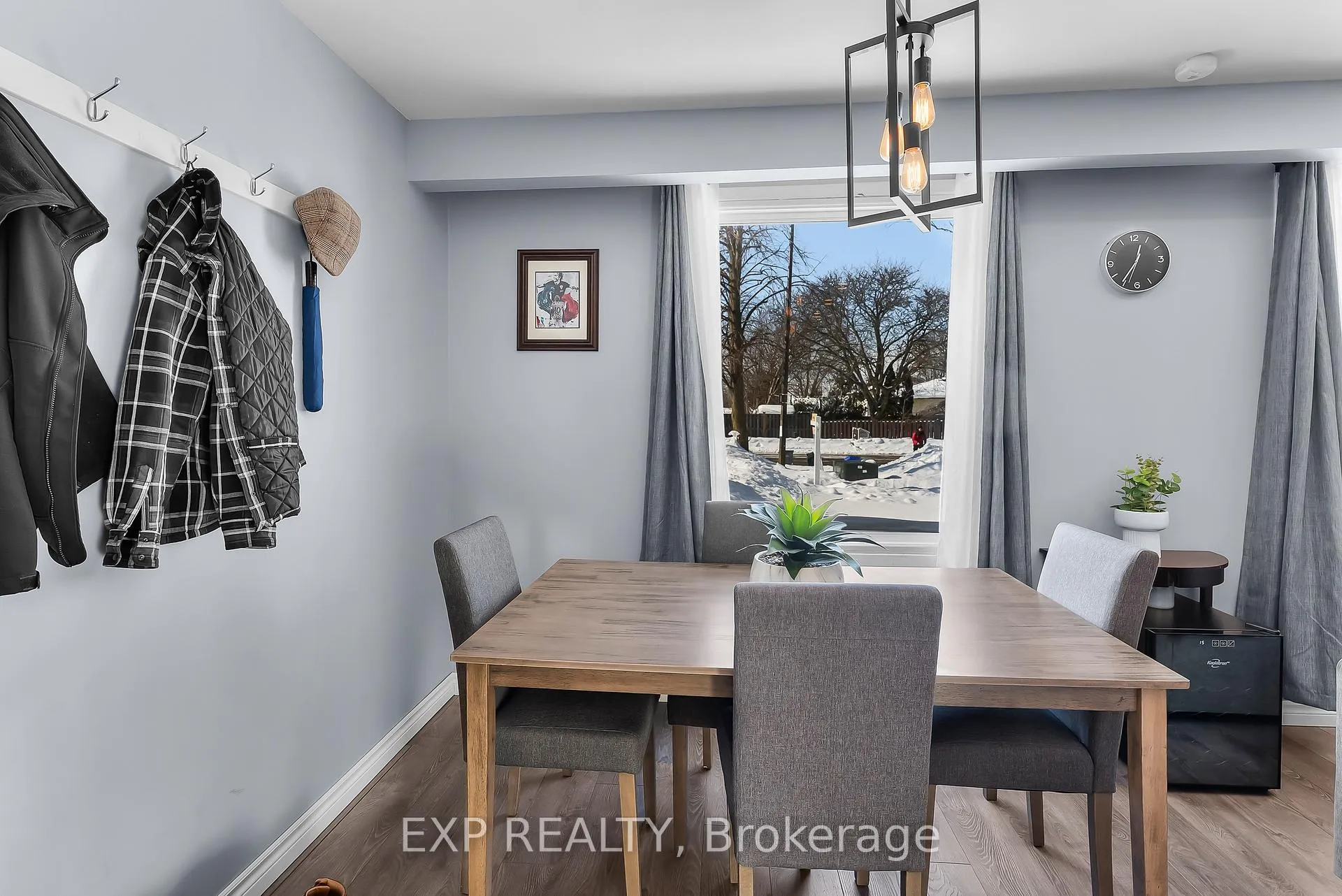 Photo 6 of 82 Tupper Drive, Thorold, Confederation Heights — HOMEH