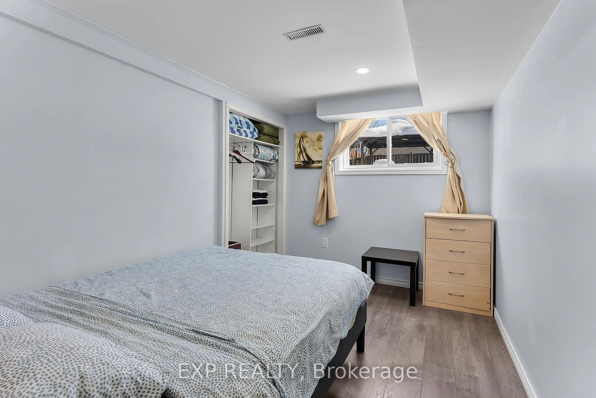 Photo 19 of 82 Tupper Drive, Thorold, Confederation Heights — HOMEH