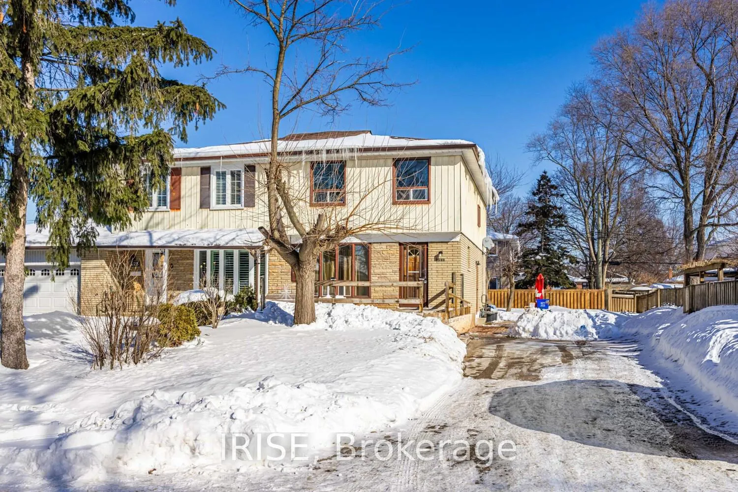 Photo 1 of 1223 Napier Crescent, Oakville, College Park — HOMEH