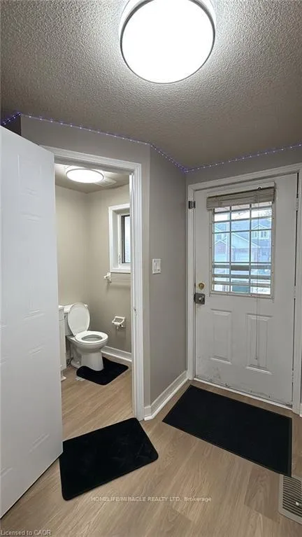 Photo 3 of 419 Downsview Place, Waterloo — HOMEH