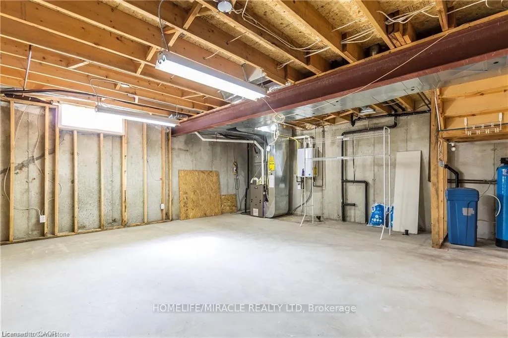Photo 21 of 419 Downsview Place, Waterloo — HOMEH