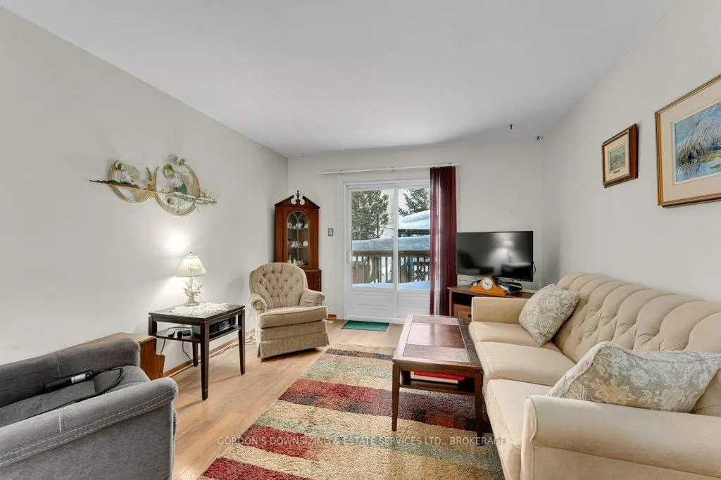 Photo 12 of 461 Henrietta Street, Gananoque — HOMEH