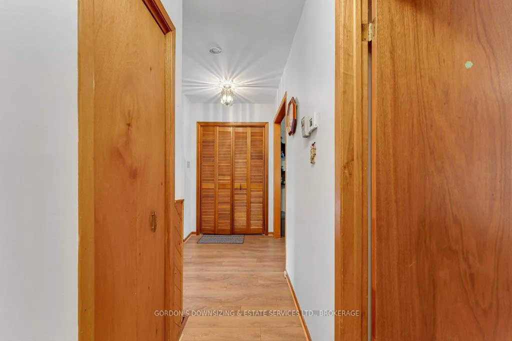 Photo 21 of 461 Henrietta Street, Gananoque — HOMEH