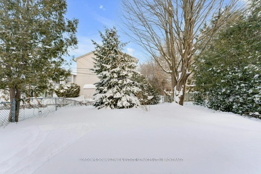 Photo 36 of 461 Henrietta Street, Gananoque — HOMEH