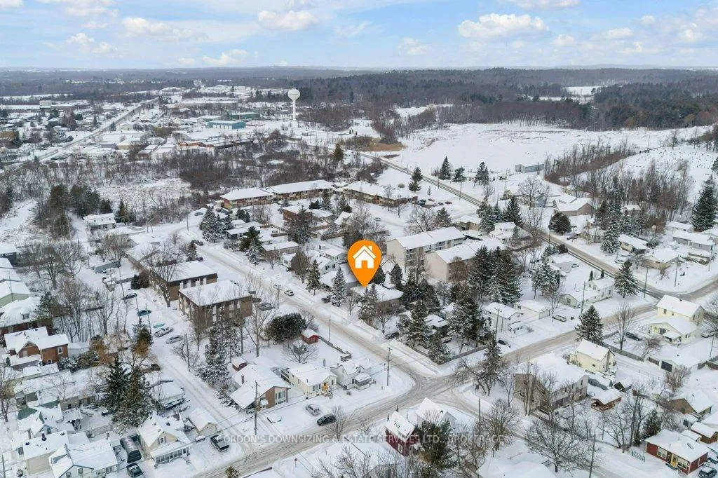 Photo 40 of 461 Henrietta Street, Gananoque — HOMEH