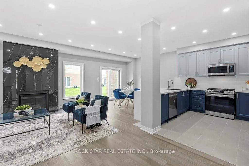 Photo 5 of 161 Cittadella Boulevard, Hamilton, Rural Glanbrook — HOMEH