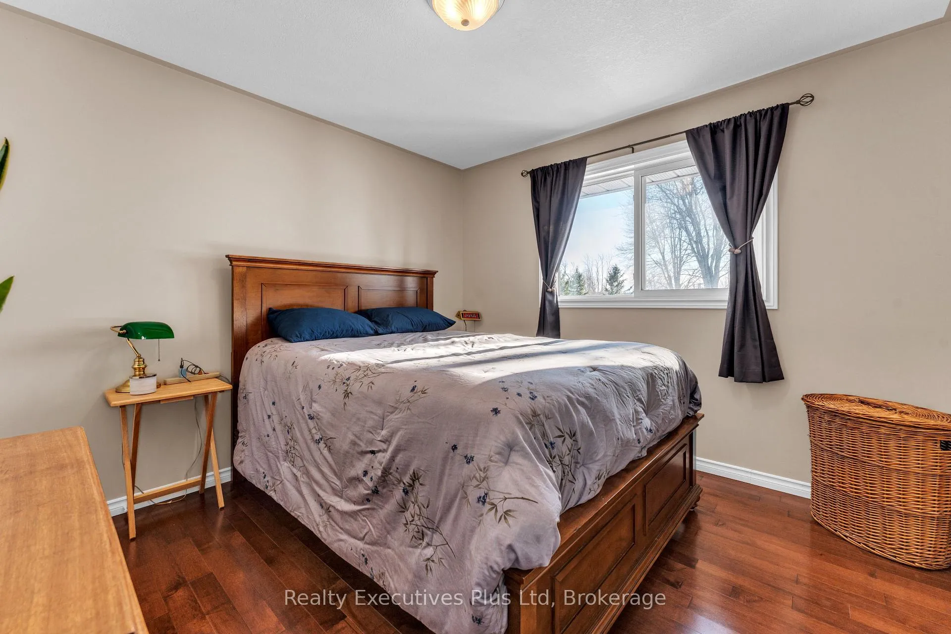 Photo 22 of 7050 County Road 2, Loyalist, Lennox and Addington - South — HOMEH