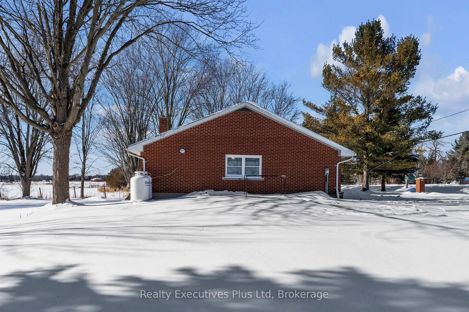 Photo 32 of 7050 County Road 2, Loyalist, Lennox and Addington - South — HOMEH