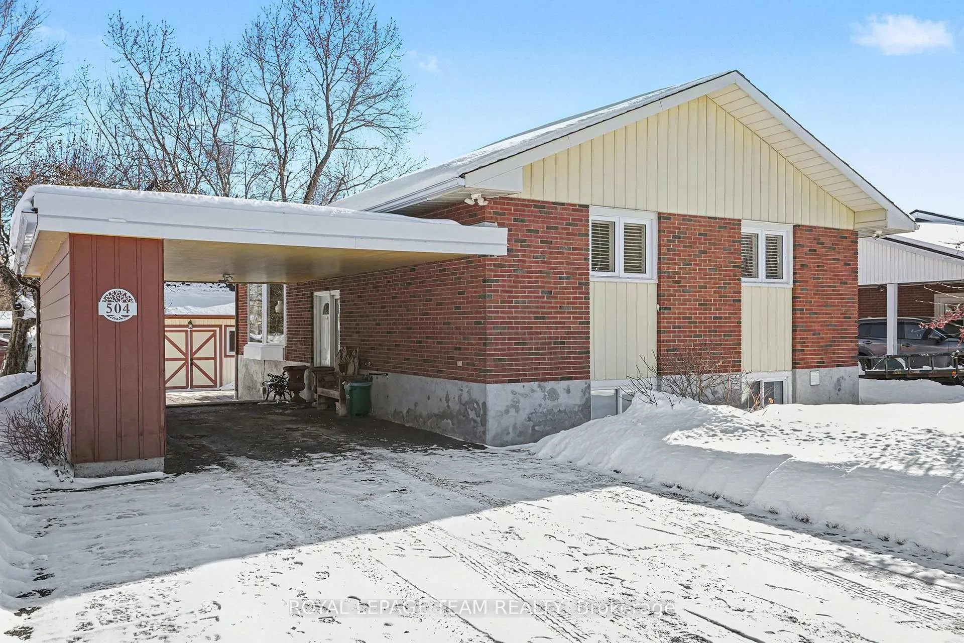 Photo 2 of 504 Clothier Street E, North Grenville, Kemptville — HOMEH