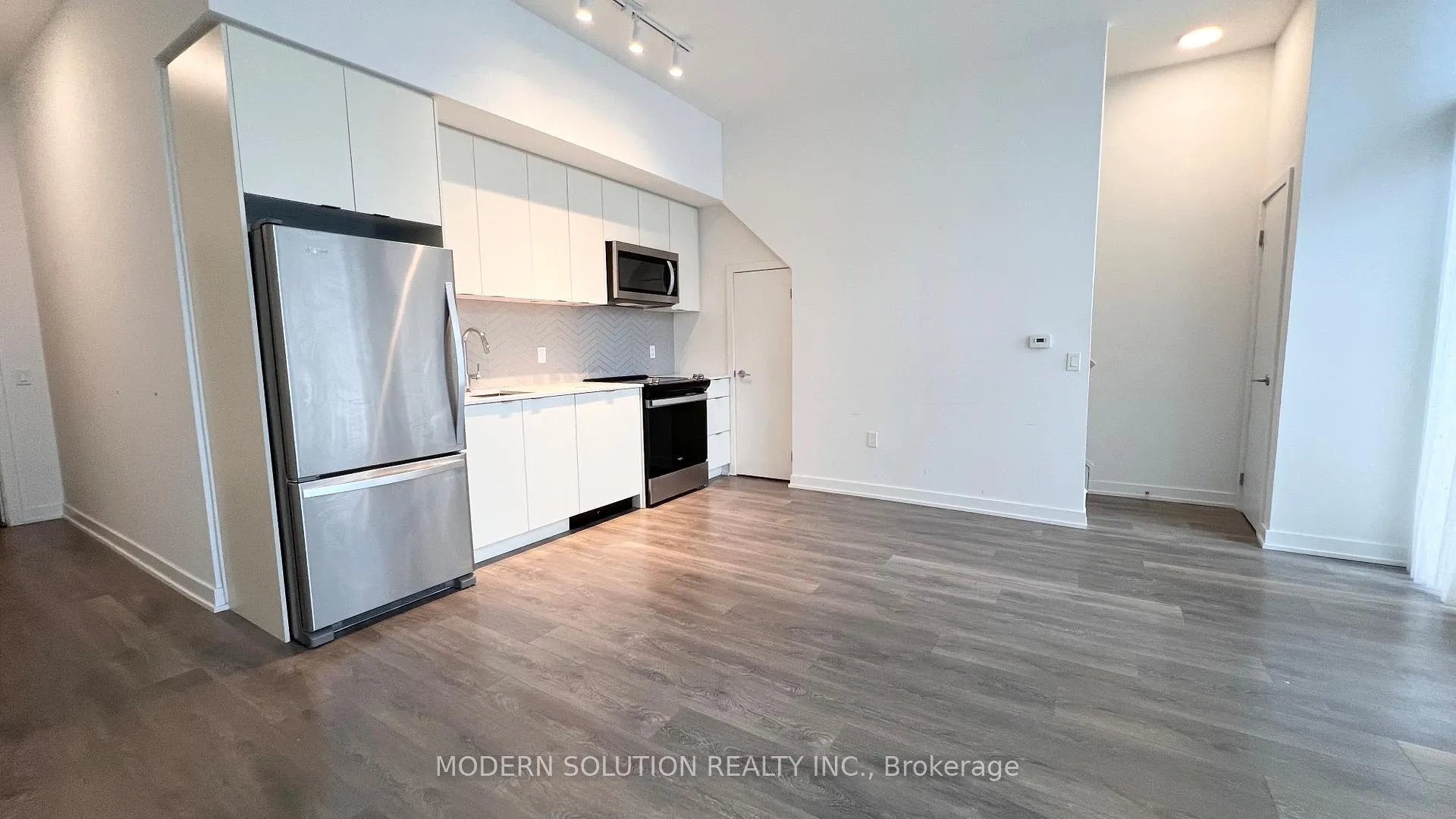 Photo 15 of Unit 103, 1606 Charles Street, Whitby, Port Whitby — HOMEH