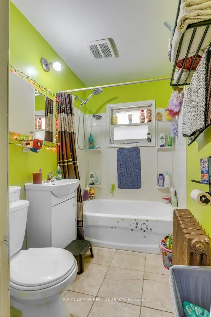 Photo 9 of 42 Redan Street, St. Thomas — HOMEH