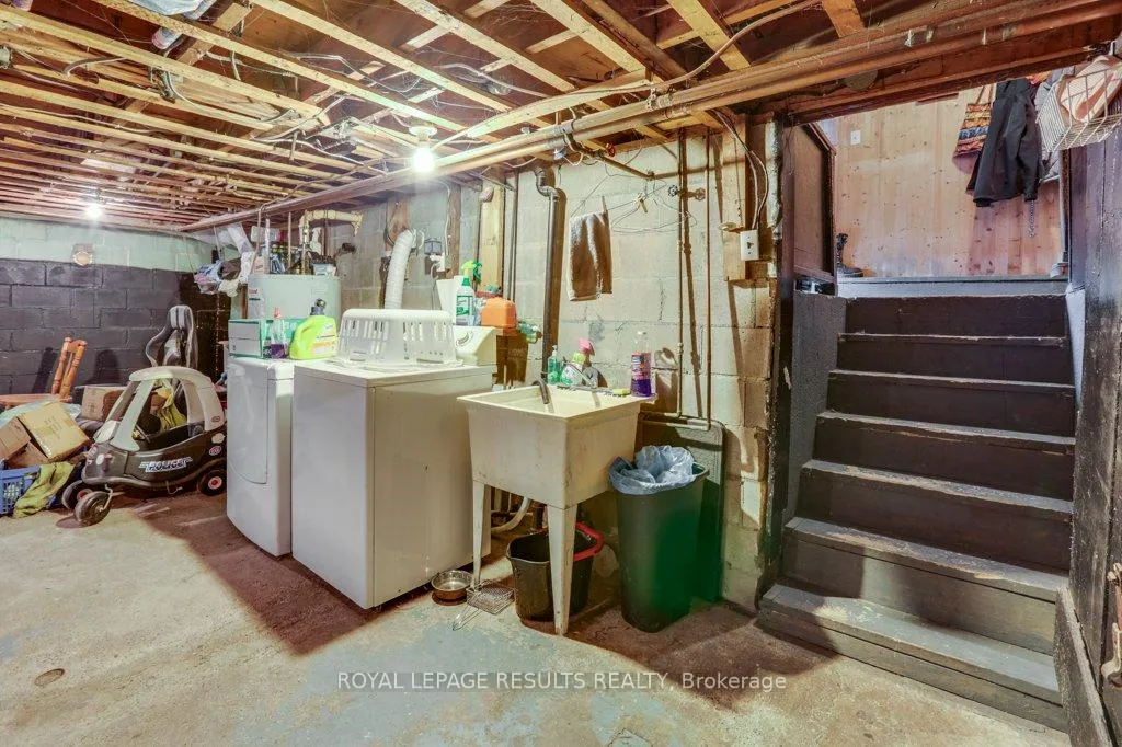 Photo 14 of 42 Redan Street, St. Thomas — HOMEH