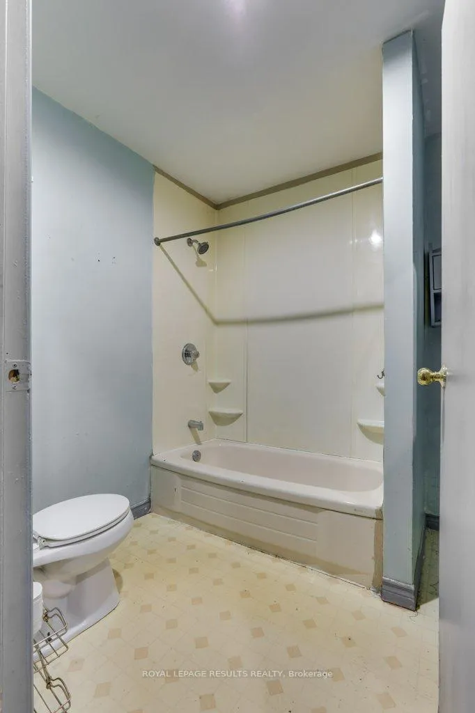 Photo 21 of 42 Redan Street, St. Thomas — HOMEH