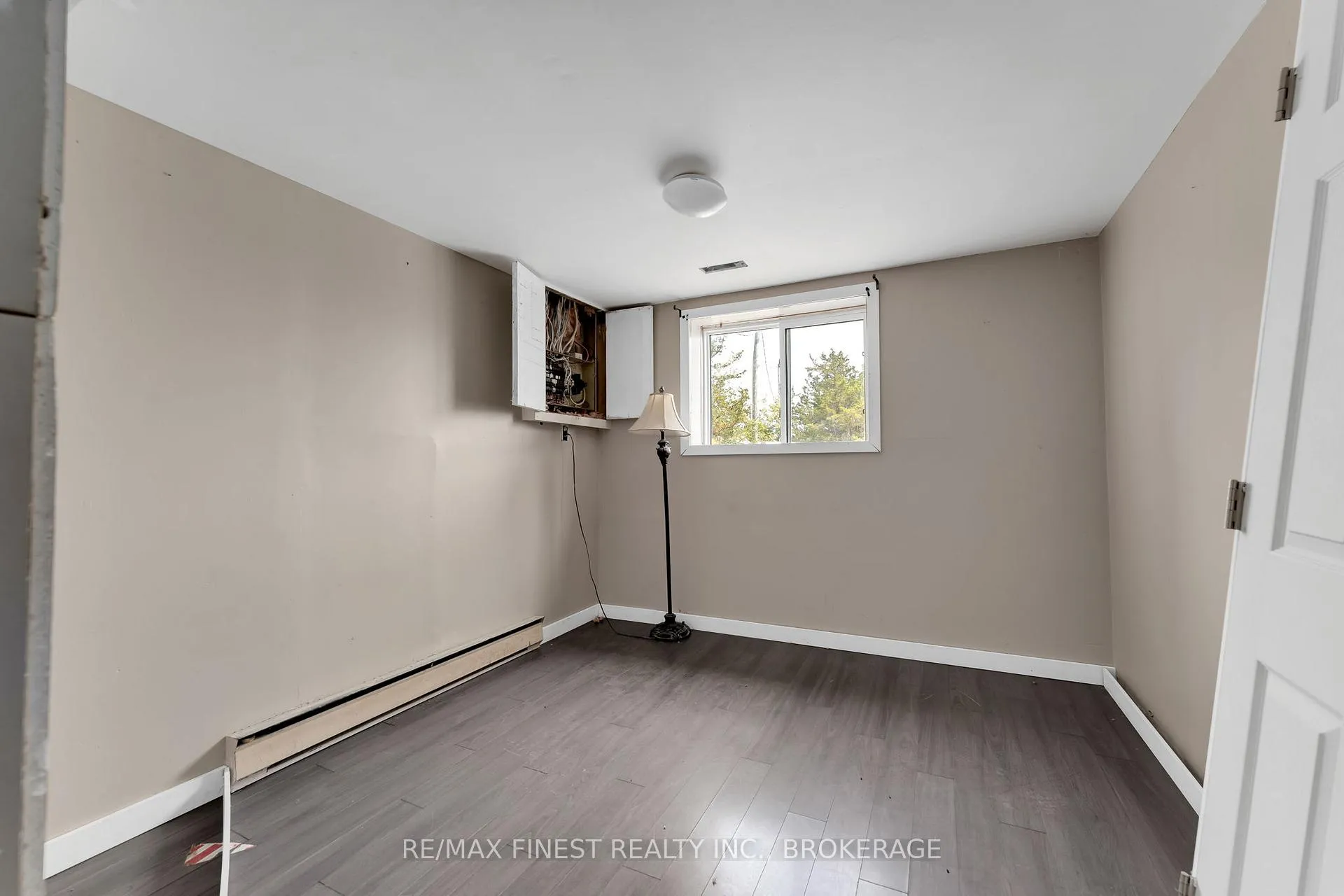 Photo 28 of 780 Wing Road, Loyalist, Lennox and Addington - South — HOMEH