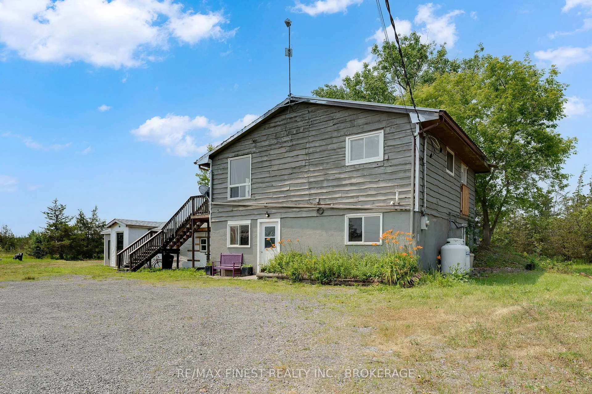Photo 33 of 780 Wing Road, Loyalist, Lennox and Addington - South — HOMEH