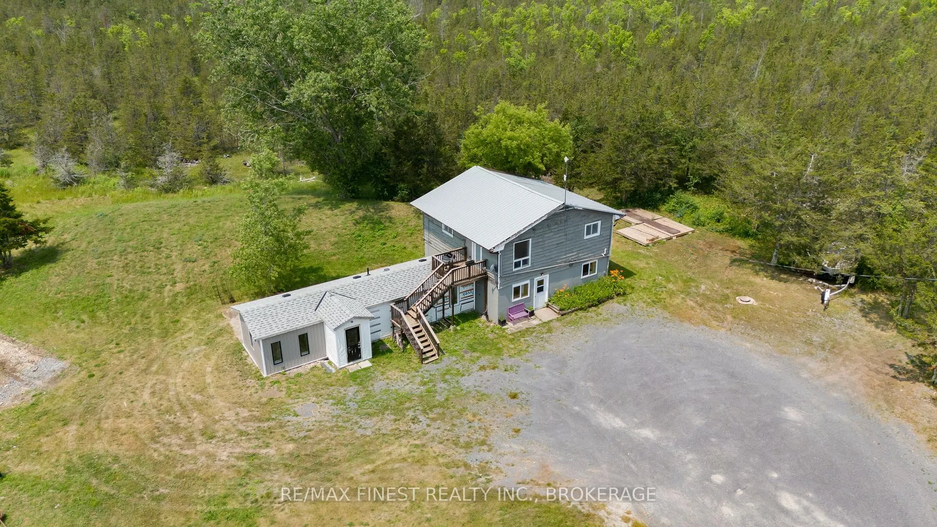 Photo 36 of 780 Wing Road, Loyalist, Lennox and Addington - South — HOMEH