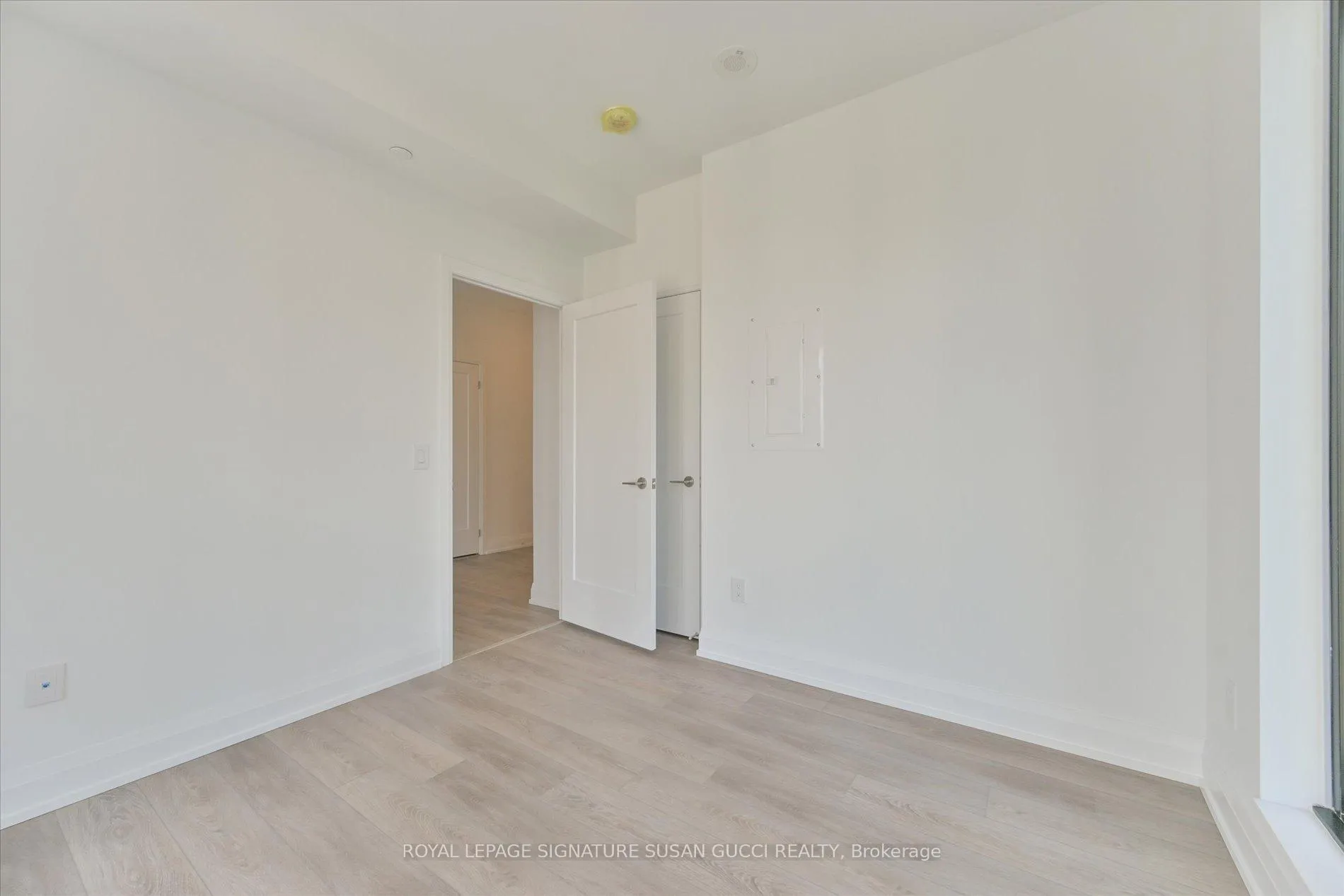 Photo 19 of Unit 1402, 20 Soudan Avenue, Toronto, Mount Pleasant West — HOMEH
