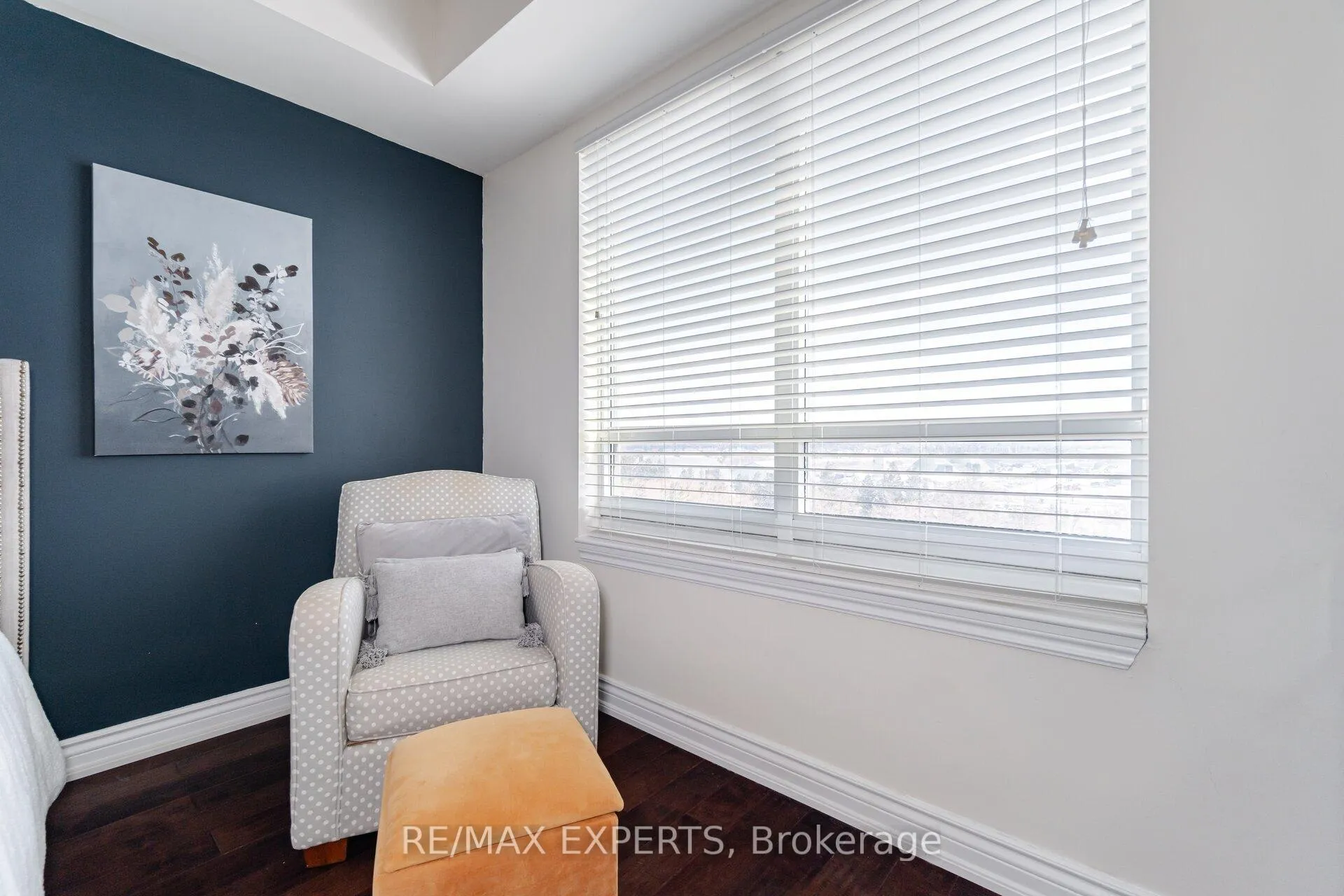 Photo 21 of Unit 809, 9255 Jane Street, Vaughan, Maple — HOMEH