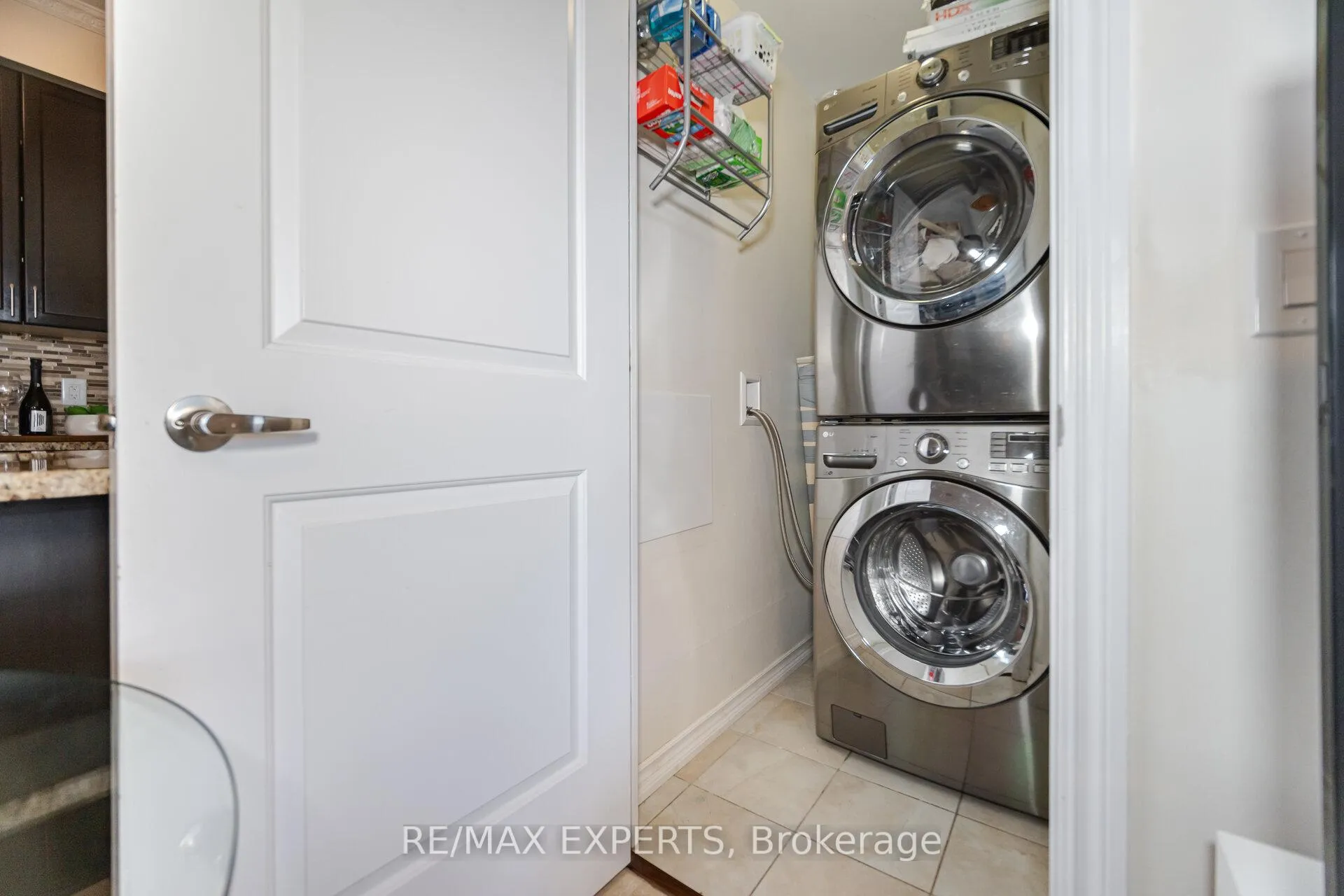 Photo 36 of Unit 809, 9255 Jane Street, Vaughan, Maple — HOMEH