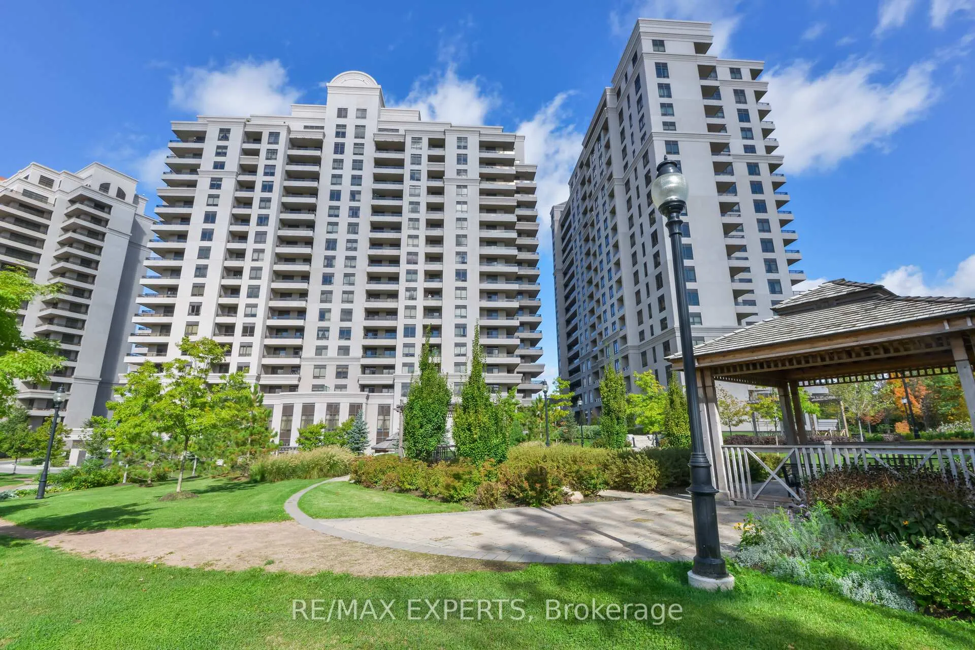 Photo 40 of Unit 809, 9255 Jane Street, Vaughan, Maple — HOMEH