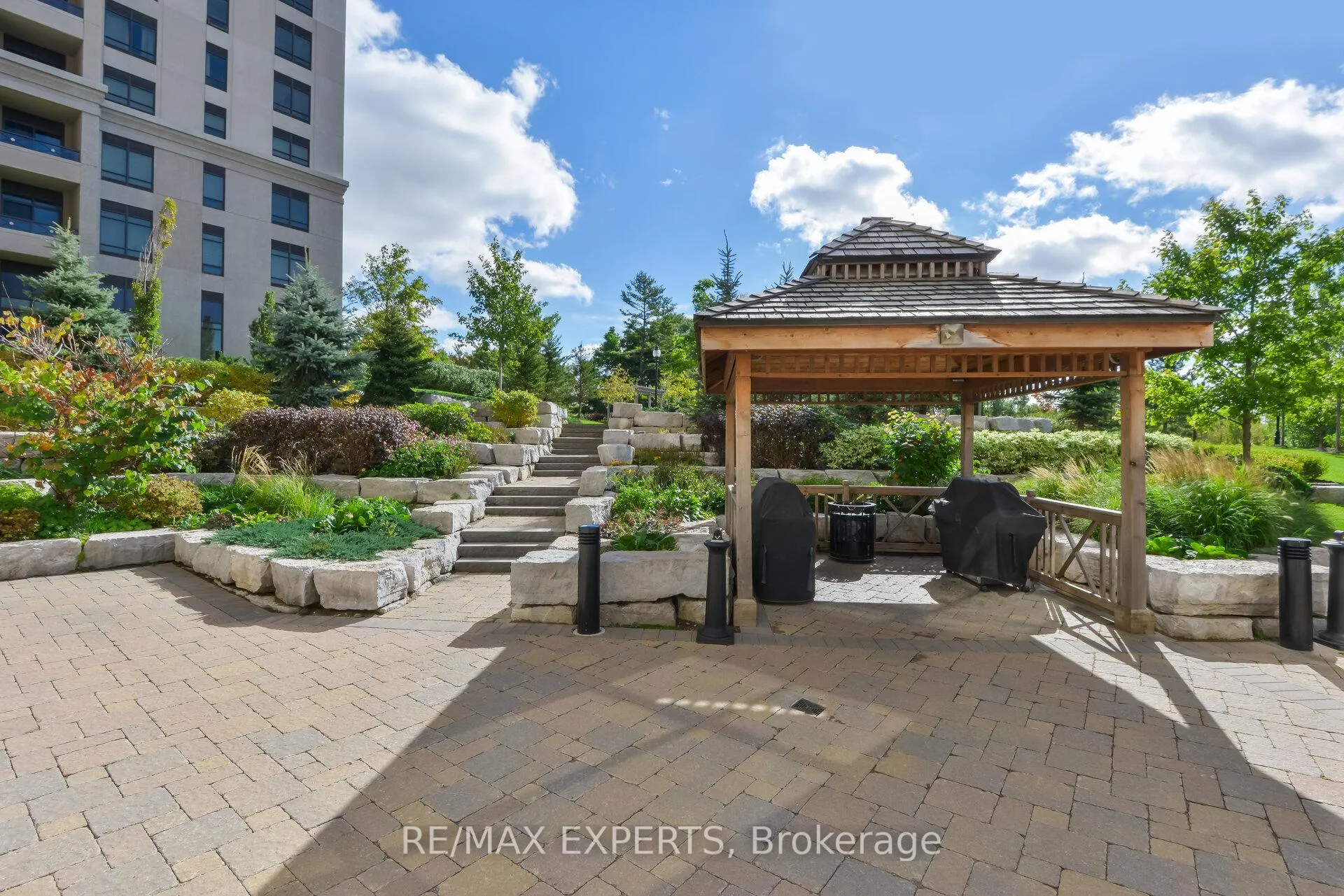 Photo 41 of Unit 809, 9255 Jane Street, Vaughan, Maple — HOMEH
