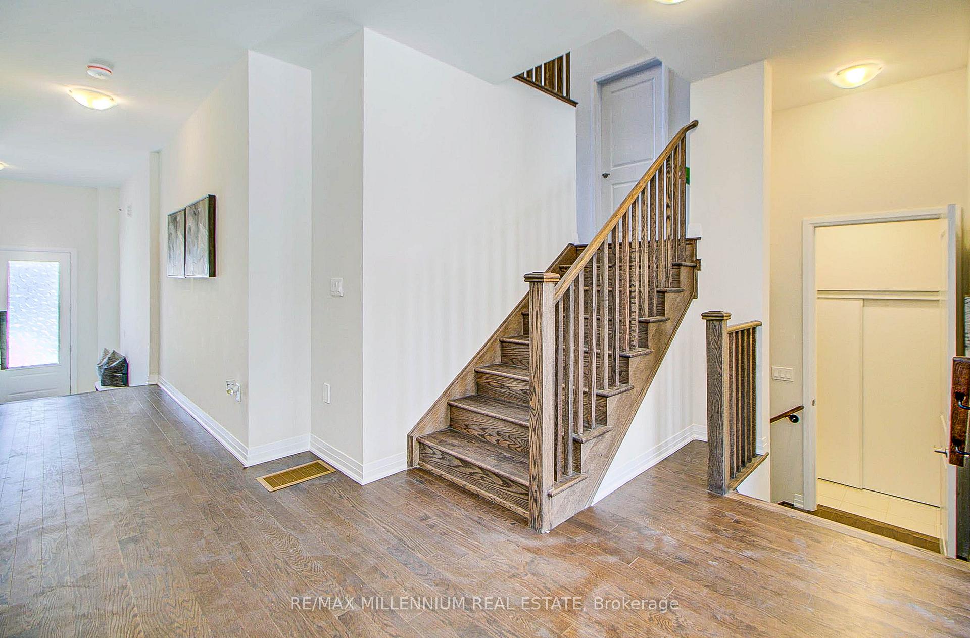 Photo 18 of 20 Tyler Avenue N, Erin — HOMEH