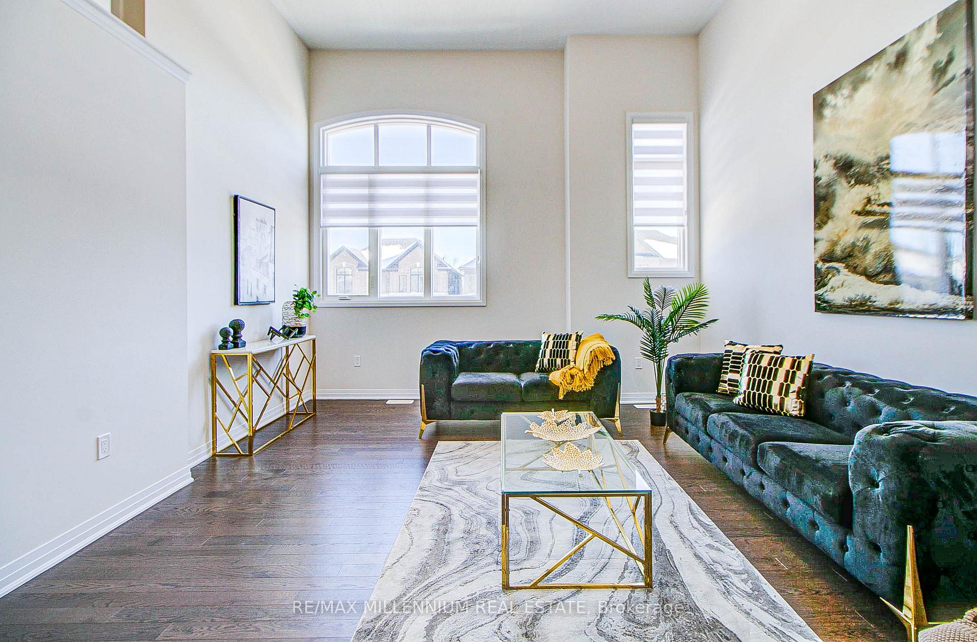 Photo 19 of 20 Tyler Avenue N, Erin — HOMEH