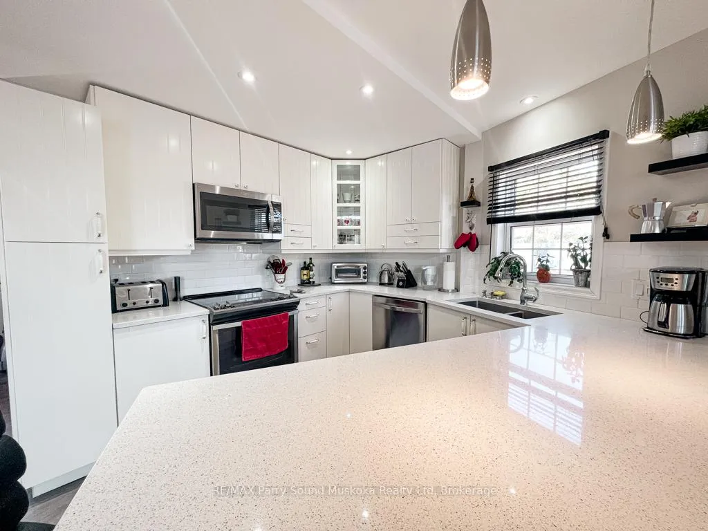 Photo 7 of 400C Whitestone Lake Road, Whitestone, Hagerman — HOMEH