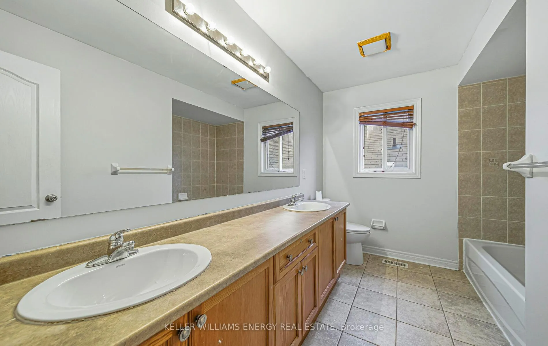 Photo 22 of 67B Concession Street E, Clarington, Bowmanville — HOMEH