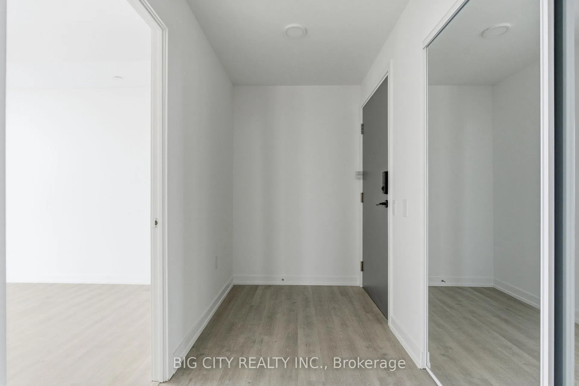Photo 3 of Unit 517, 9751 Markham Road, Markham, Greensborough — HOMEH