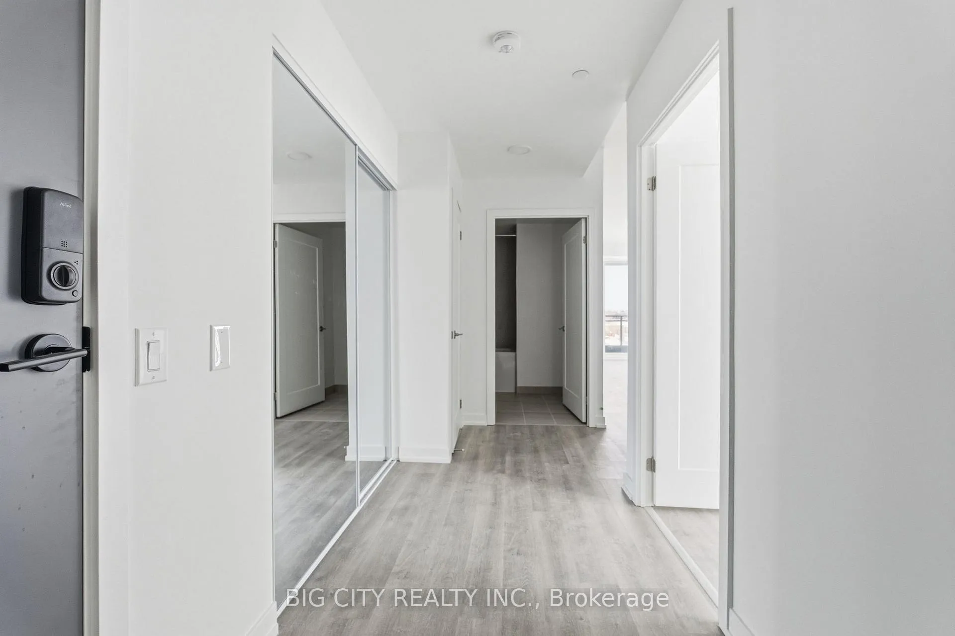 Photo 4 of Unit 517, 9751 Markham Road, Markham, Greensborough — HOMEH