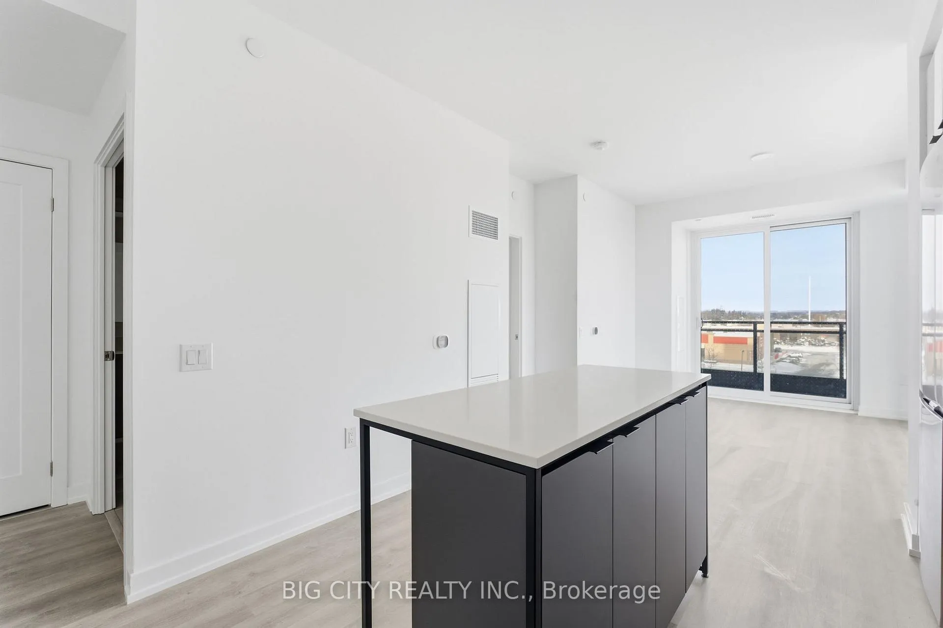 Photo 5 of Unit 517, 9751 Markham Road, Markham, Greensborough — HOMEH