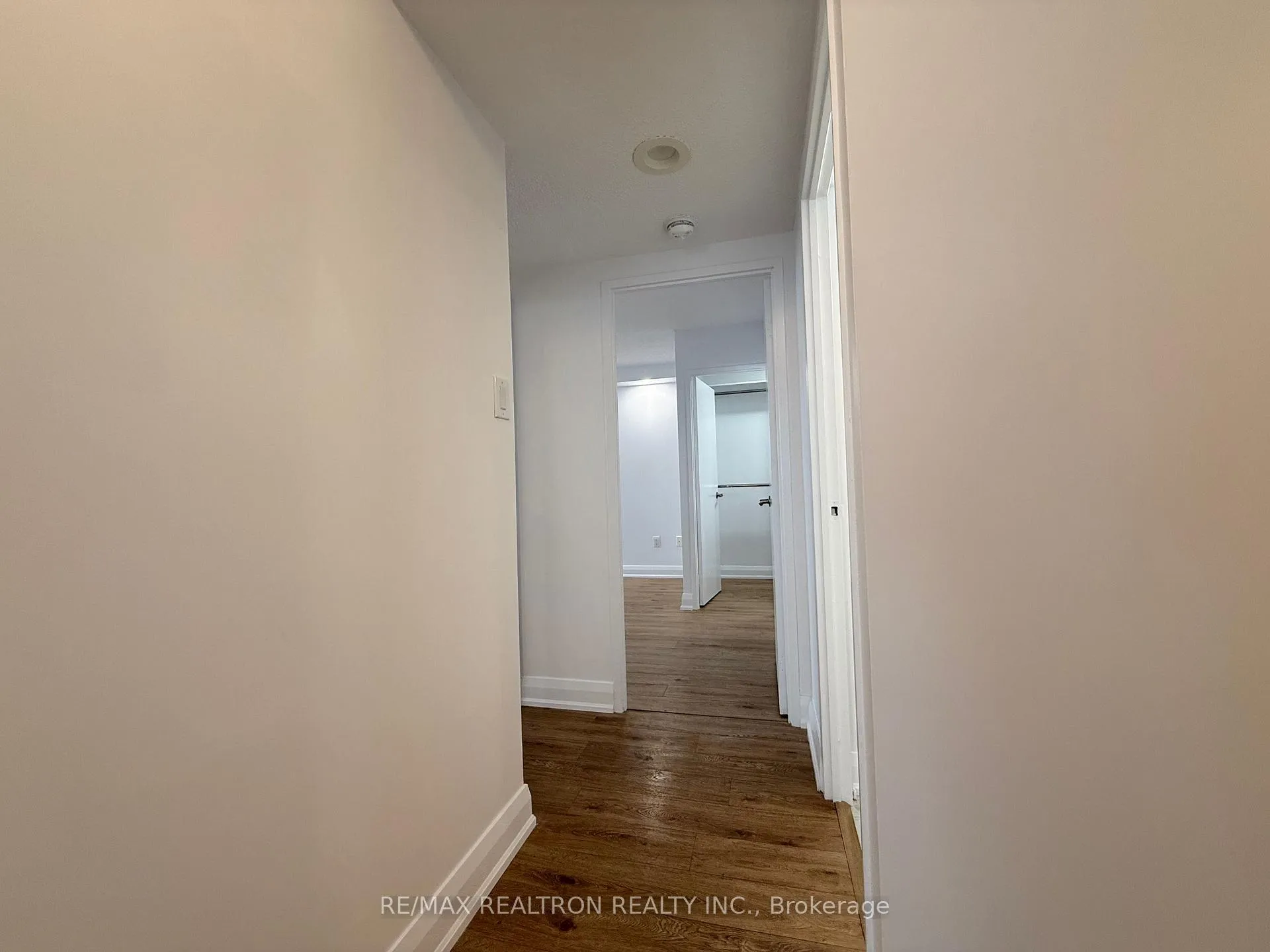Photo 19 of Unit 1106, 7601 Bathurst Street, Vaughan, Crestwood-Springfarm-Yorkhill — HOMEH